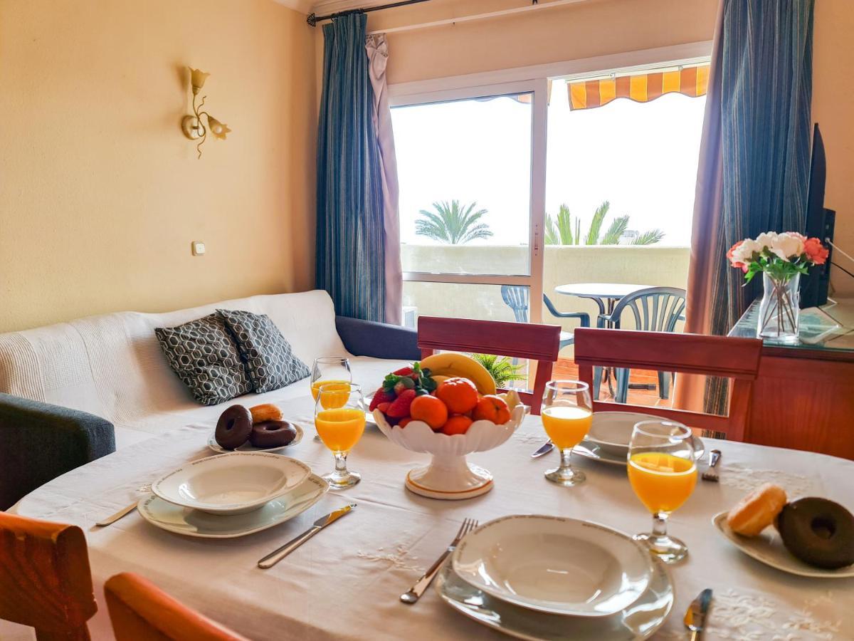 Parking Privado Benalbeach 贝纳尔马德纳 外观 照片